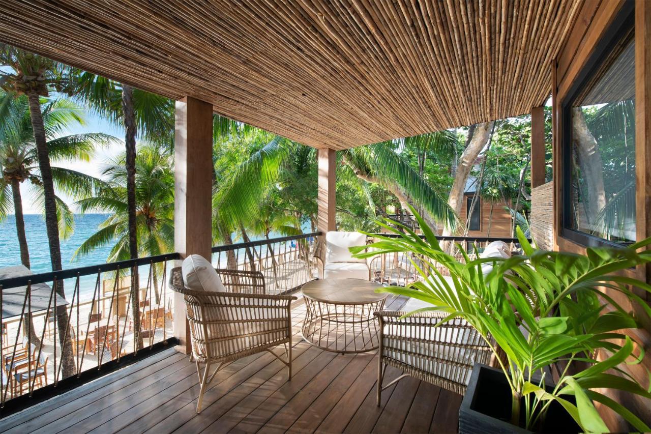 Arca Hotel West Bay Bagian luar foto