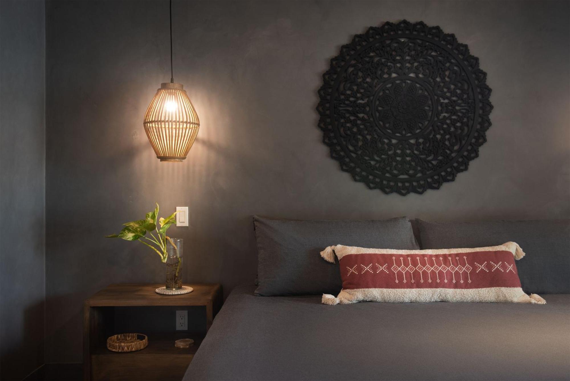 Arca Hotel West Bay Bagian luar foto